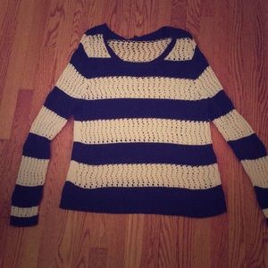 Gap navy and white striped sweater